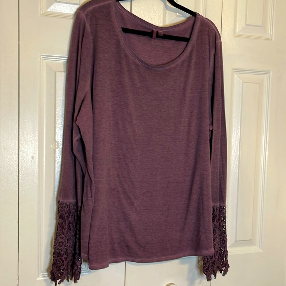 Ladies plus purple top
